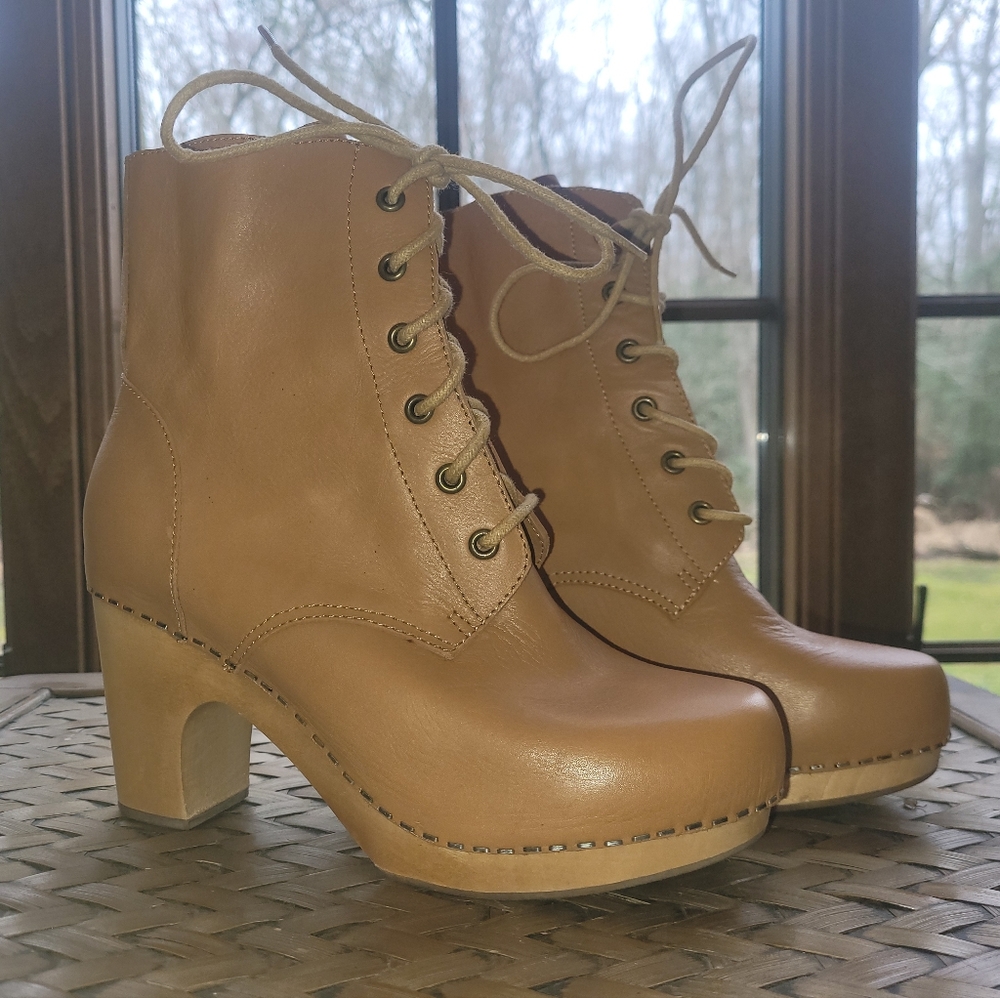 Jeffrey Campbell Tan Ankle Boots